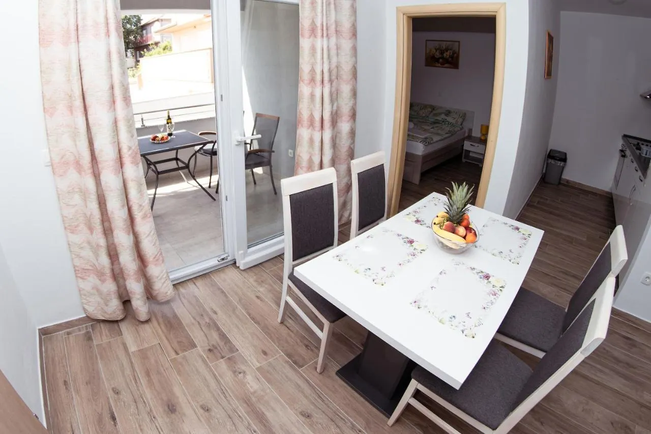 Apartmani Mijo, Biograd Na Moru 0*,  Chorvatsko
