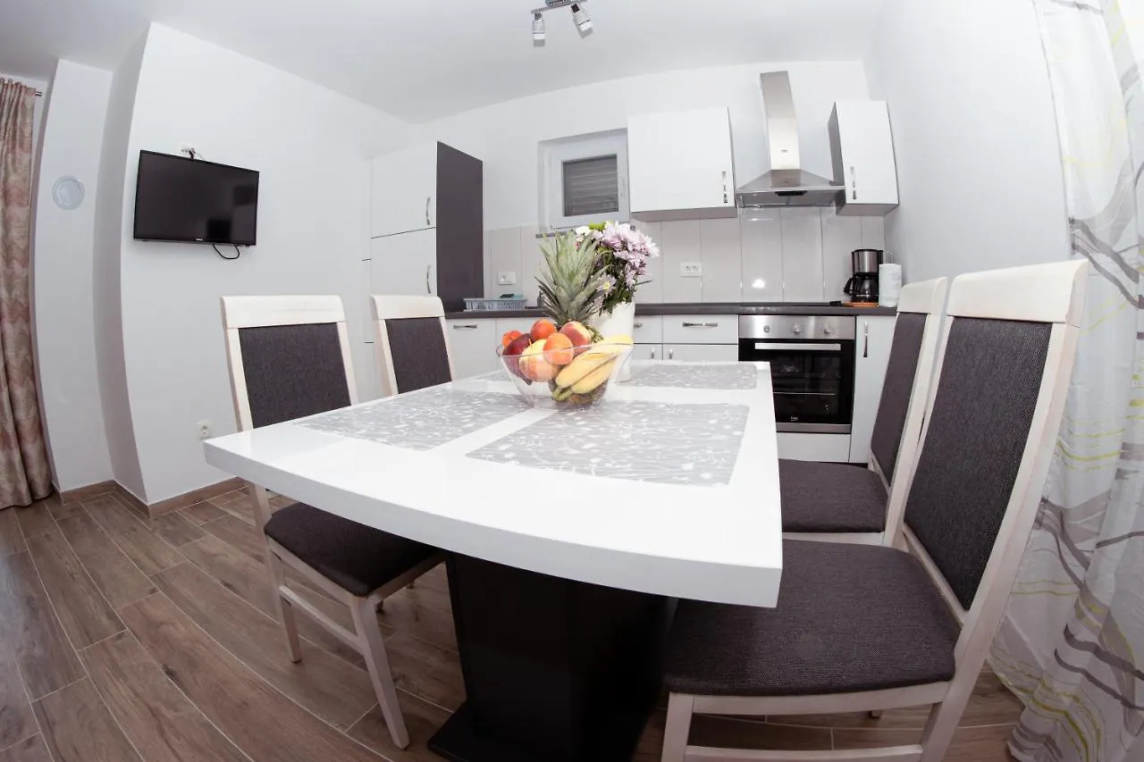 Apartmani Mijo, Biograd Na Moru 0*,  Chorvatsko