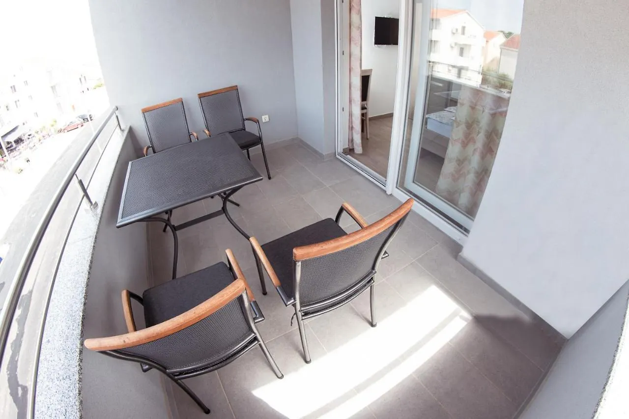 Apartamento Apartmani Mijo, Biograd Na Moru