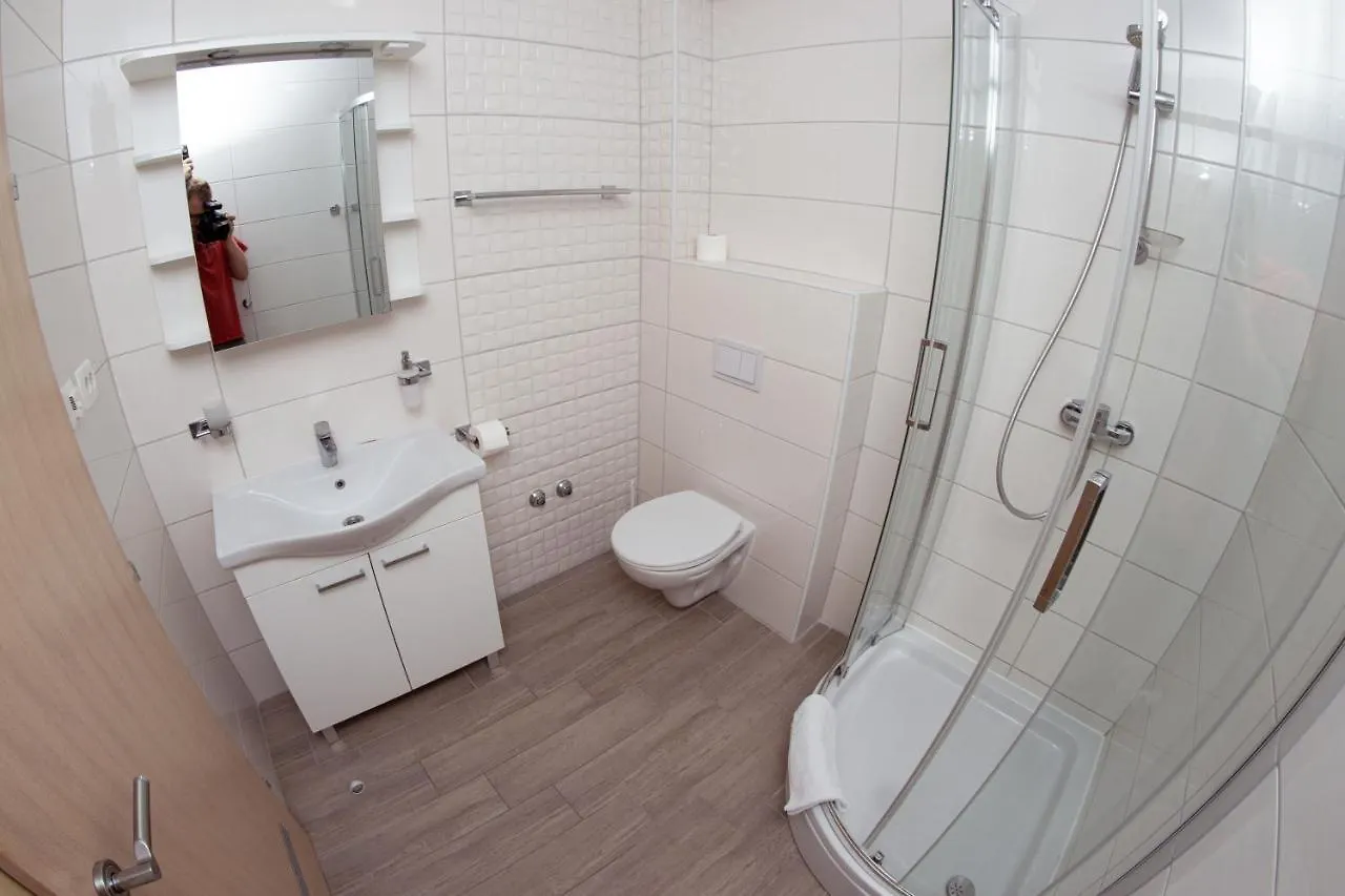 Apartmani Mijo, Biograd Na Moru